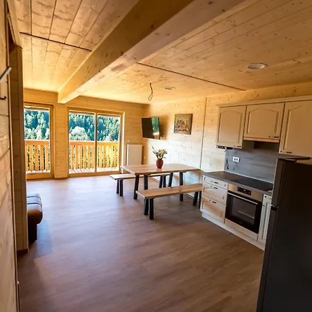 Διαμέρισμα Apartmaji Na Kozolcu - Smogavc