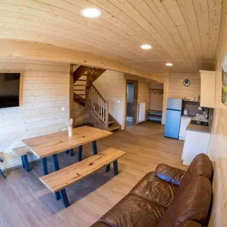 Διαμέρισμα Apartmaji Na Kozolcu - Smogavc *